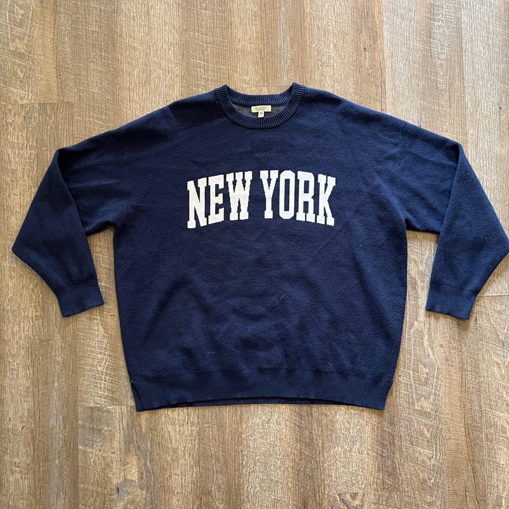 New York graphic sweater